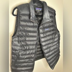 Patagonia Men’s Down Puffer Vest Size Large in Black